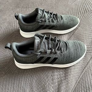 Adidas QT racer 2.0